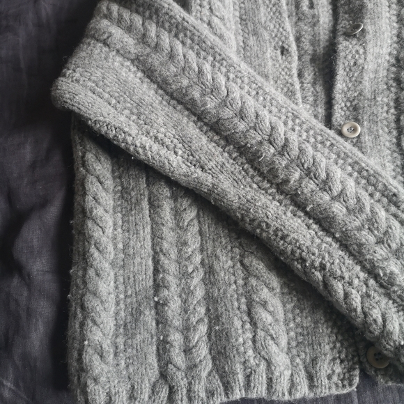 J Crew 100% wool grey cardigan - Picture 5 of 7